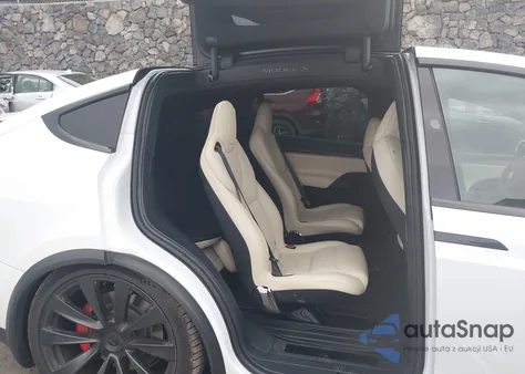 2023 Tesla Model X Plaid Tri Motor All-Wheel Drive из США, поврежденный, VIN 7SAXCBE6XPF404940